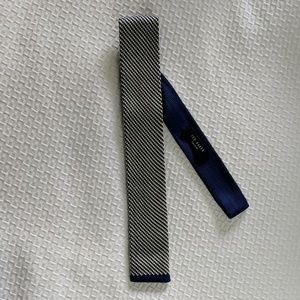 Ted Baker Blue /White Knit Square Bottom Thin Tie